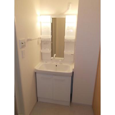 エルフィン　五番館 103【管理NO：1-018364203-01030】 ★家具家電は申し込み後に搬入しますの物件画像