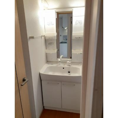 プリムローズⅠ 102【管理NO：1-017666901-01020】 ★家具家電は申し込み後に搬入しますの物件画像