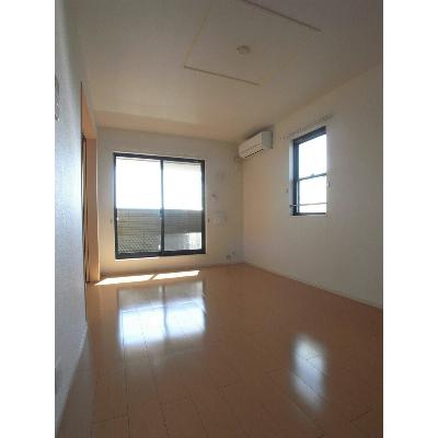 エスペランサ 201【管理NO：1-017116301-02010】 ★家具家電は申し込み後に搬入しますの物件画像