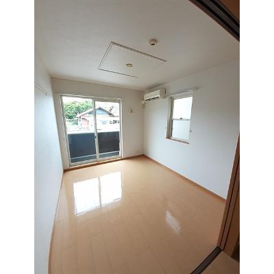 エアリ－　ヒルⅡ 101【管理NO：1-015028102-01010】 ★家具家電は申し込み後に搬入しますの物件画像