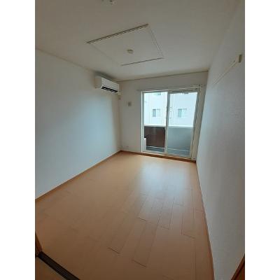 エヴァーグリーン・センター 102【管理NO：1-014676002-01020】 ★家具家電は申し込み後に搬入しますの物件画像