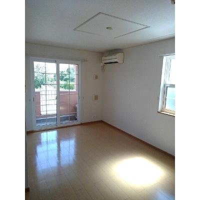 スプレン　ディット 101【管理NO：1-014583101-01010】 ★家具家電は申し込み後に搬入しますの物件画像
