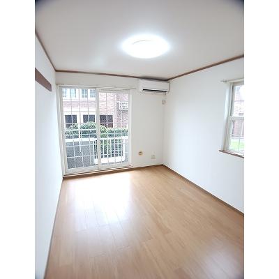 ラ・プラージュ　ミューズ 101【管理NO：1-011427401-01010】 ★家具家電は申し込み後に搬入します★の物件画像
