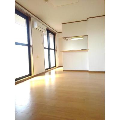 サンモール清水 302【管理NO：1-010614701-03020】 ★家具家電は申し込み後に搬入しますの物件画像