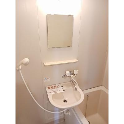 レジデンスタナカＢ 105【管理NO：1-003912602-01040】 ★家具家電は申し込み後に搬入します★の物件画像