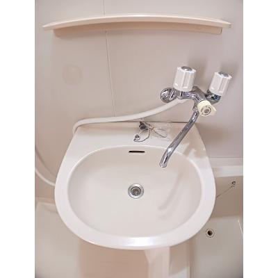 畠田ハイツ 202【管理NO：1-002208701-02020】 ★家具家電は申し込み後に搬入しますの物件画像