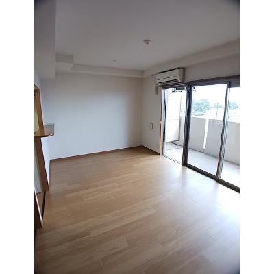 Ｍ．Ｅｔｅｒｎａｌ　Ｐｌａｃｅ 403【管理NO：1-099403201-04030】 ★家具家電は申し込み後に搬入します★の物件画像