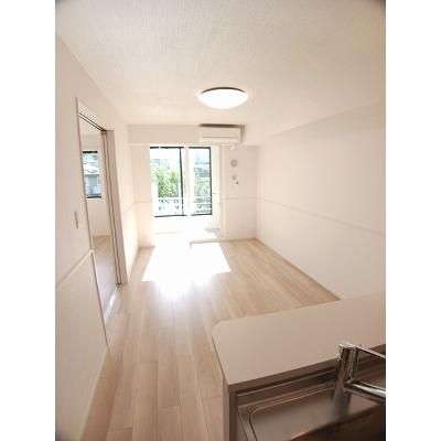 ラ・フェリーチェⅢ 105【管理NO：1-027638801-01040】 ★家具家電は申し込み後に搬入しますの物件画像