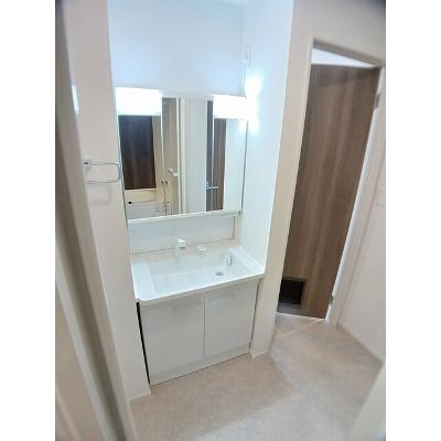 ラ・フェリーチェⅢ 101【管理NO：1-027638801-01010】 ★家具家電は申し込み後に搬入しますの物件画像