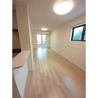 Ｍ＆Ｈ　Ⅳ 101【管理NO：1-027120502-01010】 ★家具家電は申し込み後に搬入しますの物件画像