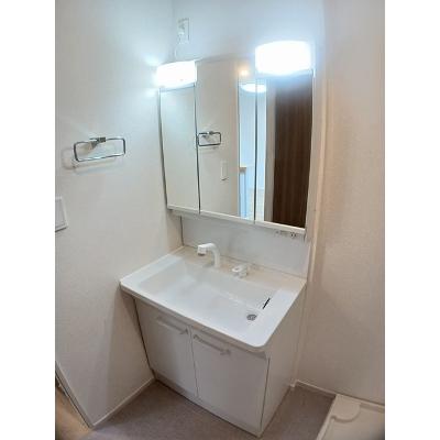 インペリアル津留　Ａ 202【管理NO：1-026961101-02020】 ★家具家電は申し込み後に搬入します★の物件画像