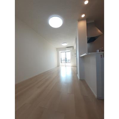 フロレゾン・ベル　Ⅱ 105【管理NO：1-026908202-01040】 ★家具家電は申し込み後に搬入しますの物件画像