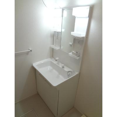 ラ・ルーチェ 202【管理NO：1-022020301-02020】 ★家具家電は申し込み後に搬入します★の物件画像