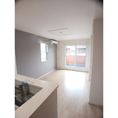 プラシード　Ⅰ 201【管理NO：1-021695401-02010】 ★家具家電は申し込み後に搬入します★の物件画像