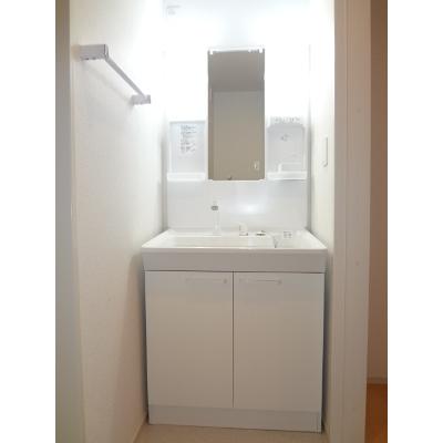 アルバーダ・ＭⅢ 101【管理NO：1-021306201-01010】 ★家具家電は申し込み後に搬入します★の物件画像