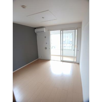 イーストフィールド　Ｃ 105【管理NO：1-019415301-01040】 ★家具家電は申し込み後に搬入しますの物件画像