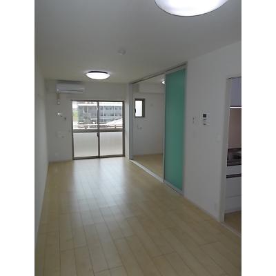 グランシャリオ 303【管理NO：1-018493801-03030】 ★家具家電は申し込み後に搬入します★の物件画像