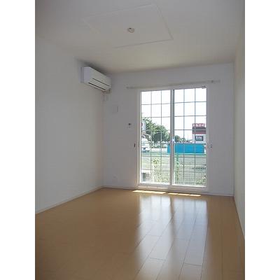 Ｃａｓａ　ＦｅｌｉｃｅⅠ 102【管理NO：1-017253901-01020】 ★家具家電は申し込み後に搬入しますの物件画像