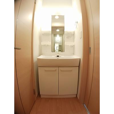 ＡＬＢＡ－ＣＡＳＡ 101【管理NO：1-016758601-01010】 ★家具家電は申し込み後に搬入します 2026年08月中旬入居可能の物件画像