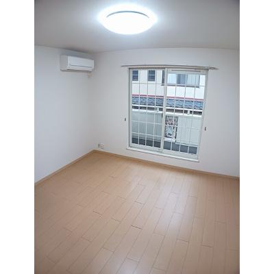サザンクロス 201【管理NO：1-016205501-02010】 ★家具家電は申し込み後に搬入します★の物件画像