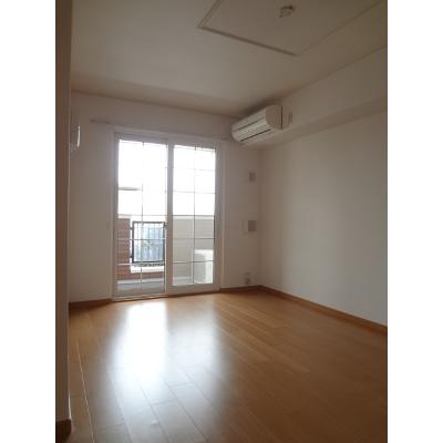 サンヒルズ立田の森 103【管理NO：1-014298101-01030】 ★家具家電は申し込み後に搬入します★の物件画像