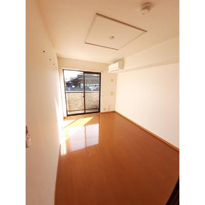 ＡＵＢＥ　Ｃ 102【管理NO：1-014101101-01020】 ★家具家電は申し込み後に搬入しますの物件画像