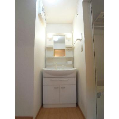 バンブーフォレスター 203【管理NO：1-013888101-02030】 ★家具家電は申し込み後に搬入しますの物件画像