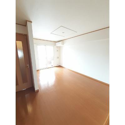エレガンス　ヴィラⅡ 103【管理NO：1-013645502-01030】 ★家具家電は申し込み後に搬入します★の物件画像