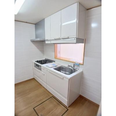ラ・フォレスタＲＹＵ・Ｊ 102【管理NO：1-013523806-01020】 ★家具家電は申し込み後に搬入しますの物件画像