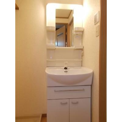 アヴァンティ 101【管理NO：1-012369301-01010】 ★家具家電は申し込み後に搬入しますの物件画像