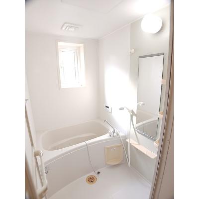 エスポワールⅡ 101【管理NO：1-012332802-01010】 ★家具家電は申し込み後に搬入します★の物件画像