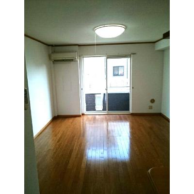 ウエスト・サンリット 102【管理NO：1-012048602-01020】 ★家具家電は申し込み後に搬入します 2026年07月下旬入居可能の物件画像