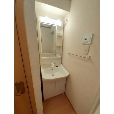 メゾンナカシマⅢＣ 203【管理NO：1-011586501-02030】 ★家具家電は申し込み後に搬入しますの物件画像