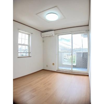 ラ・プラージュ　ミューズ 205【管理NO：1-011427401-02040】 ★家具家電は申し込み後に搬入しますの物件画像