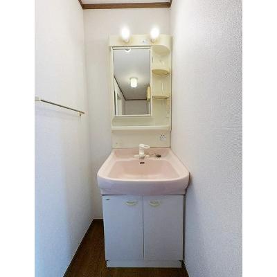 エレガントＢ 205【管理NO：1-011315402-02040】 ★家具家電は申し込み後に搬入しますの物件画像