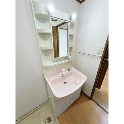 アクティブ 203【管理NO：1-011315201-02030】 ★家具家電は申し込み後に搬入します★の物件画像