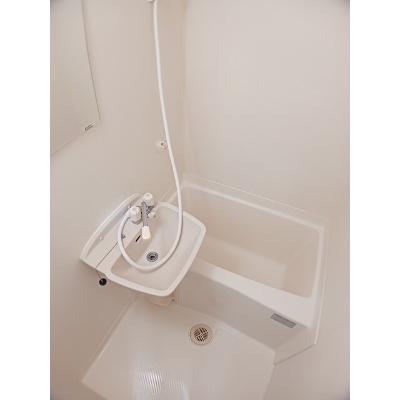 サンシャインハイツ 201【管理NO：1-009646601-02010】 ★家具家電は申し込み後に搬入します★の物件画像