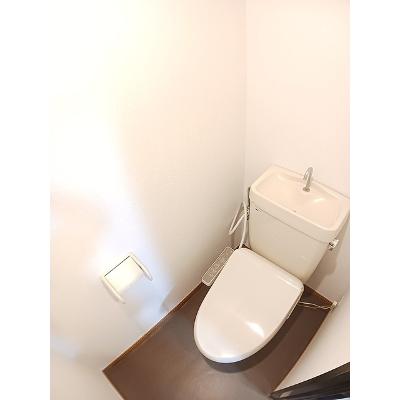 松岡ハイツＡ 205【管理NO：1-004965701-02040】 ★家具家電は申し込み後に搬入します★の物件画像