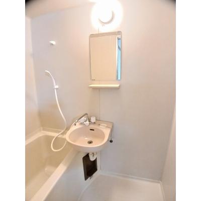神山ハイツⅢ 105【管理NO：1-001662001-01040】 ★家具家電は申し込み後に搬入しますの物件画像