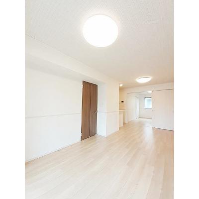 クレメント　コート 105【管理NO：1-027406001-01040】 ★家具家電は申し込み後に搬入します★の物件画像