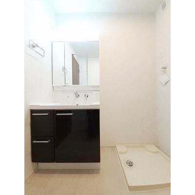 クレメント　コート 105【管理NO：1-027406001-01040】 ★家具家電は申し込み後に搬入します★の物件画像