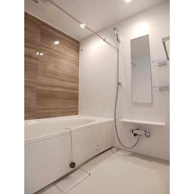 クレメント　コート 102【管理NO：1-027406001-01020】 ★家具家電は申し込み後に搬入します★の物件画像