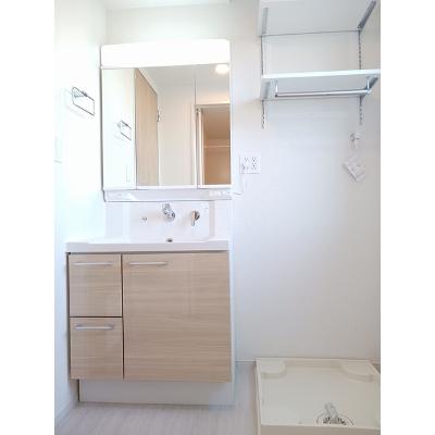 アバンツァートⅠ 301【管理NO：1-027251401-03010】 ★家具家電は申し込み後に搬入します 2026年08月中旬入居可能の物件画像