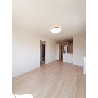 ソレイユ　ルヴァン 301【管理NO：1-027028601-03010】 ★家具家電は申し込み後に搬入しますの物件画像