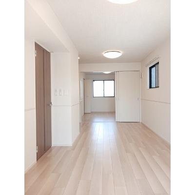 ユーフォリアｂ 105【管理NO：1-026265902-01040】 ★家具家電は申し込み後に搬入しますの物件画像