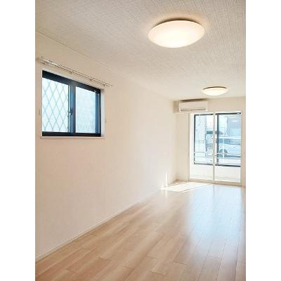 ルナ　クレスタⅡ 105【管理NO：1-024739702-01040】 ★家具家電は申し込み後に搬入します★の物件画像