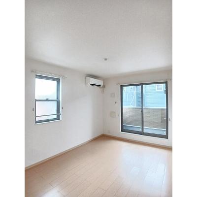 ベルフィオーレ 201【管理NO：1-016757301-02010】 ★家具家電は申し込み後に搬入しますの物件画像
