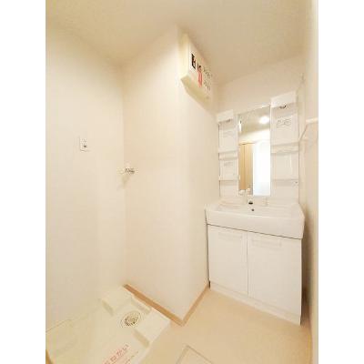 ミドルⅢ 202【管理NO：1-016681901-02020】 ★家具家電は申し込み後に搬入します★ ★2026年08月下旬入居可能★の物件画像