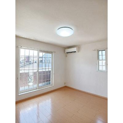 プロムナードⅠ 203【管理NO：1-015480001-02030】 ★家具家電は申し込み後に搬入します★の物件画像