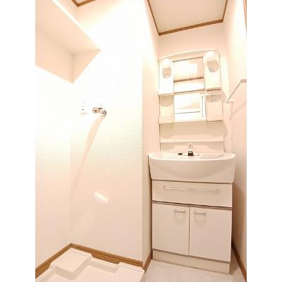 カルフールＢ．Ｃ白山 302【管理NO：1-014056301-03020】 ★家具家電は申し込み後に搬入します★ ★2026年09月中旬入居可能★の物件画像
